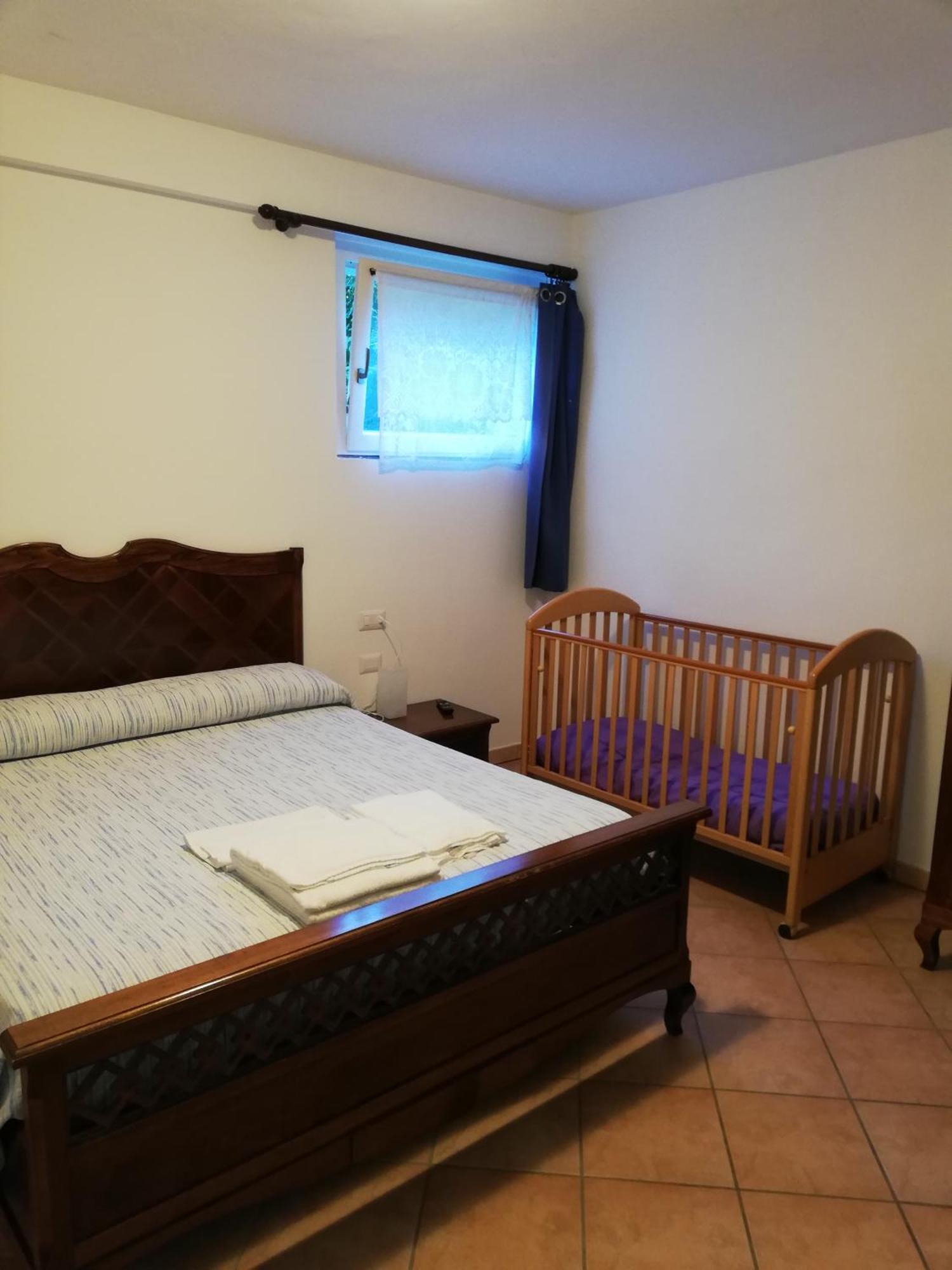Agriturismo Al Motto Cambiasca Екстериор снимка