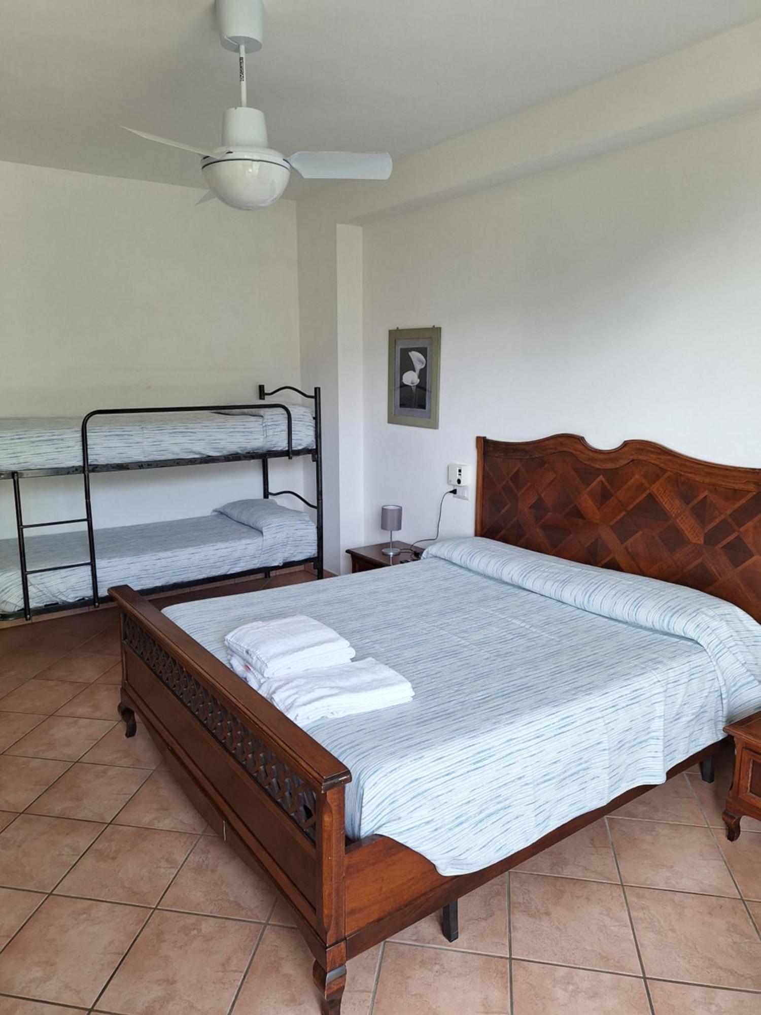 Agriturismo Al Motto Cambiasca Екстериор снимка