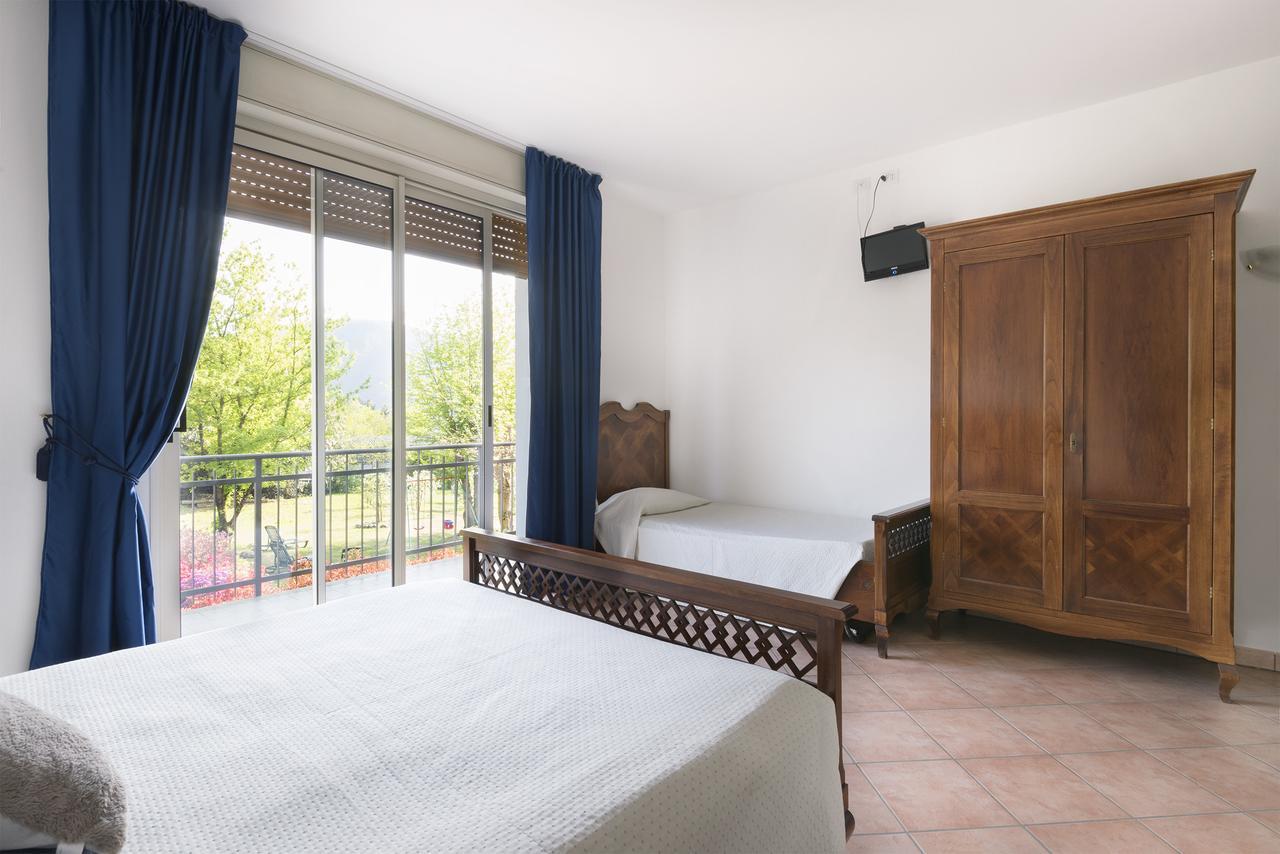 Agriturismo Al Motto Cambiasca Екстериор снимка